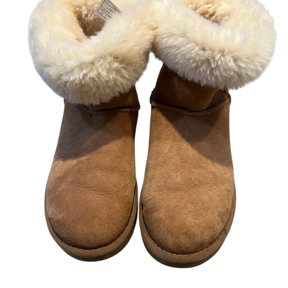 UGG Classic Brown Sheepskin Boots - Picture 2 of 8
